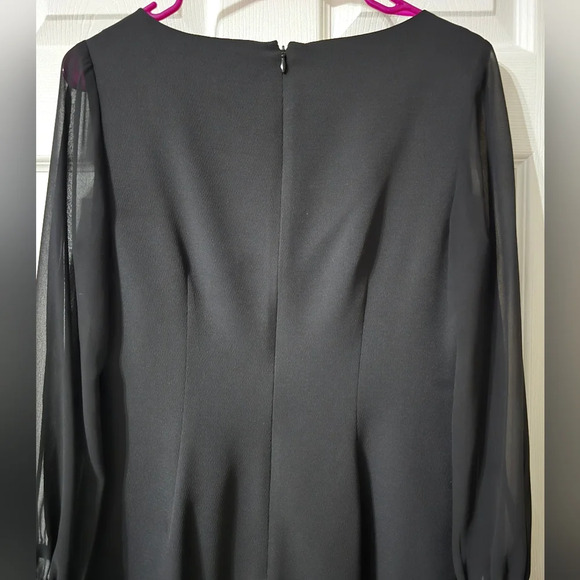 Karl Lagerfield Black Crepe Sheath Mini Dress, Sheer Chiffon Slit Sleeves, EUC! - Picture 10 of 13